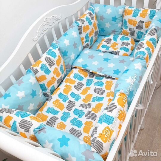 Бортики в детскую кроватку + комплект белья