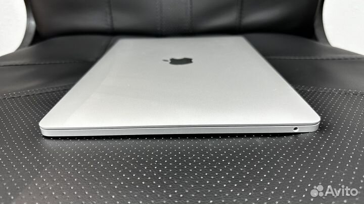 MacBook Pro 13 M1 8/512 Silver