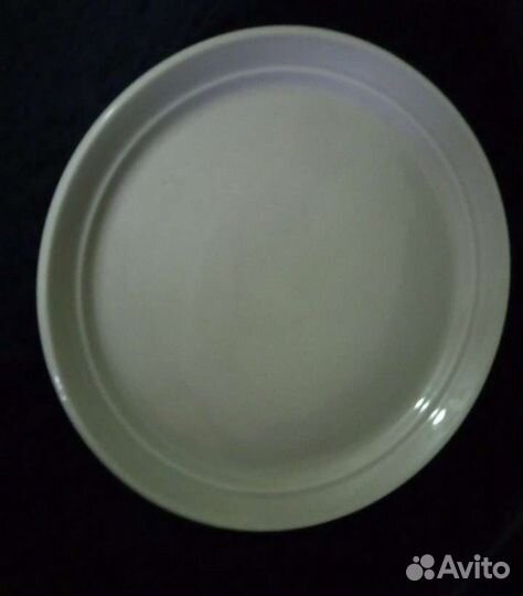 Наборы столовой посуды для сервировки стола