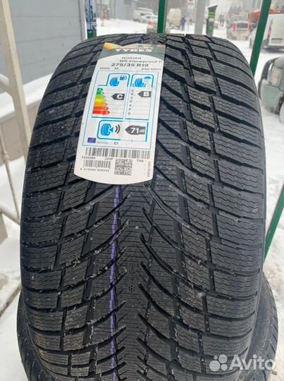 Nokian Tyres WR Snowproof P 275/35 R19