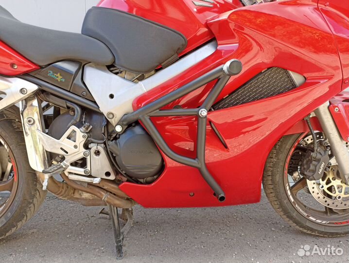 Защитные дуги на мотоцикл Honda VFR800 (RC46)