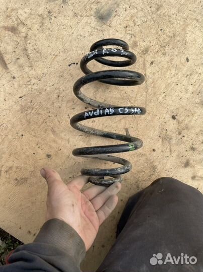 Пружина задняя audi a6 c5