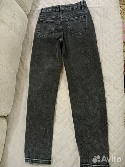 Джинсы бананы женские