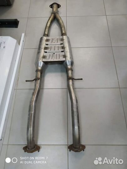 Дополнительный глушитель выхлопных газов (18)