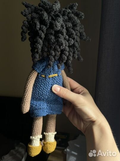 Кукла вязаная