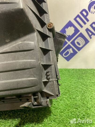 Корпус воздушного фильтра Opel Meriva-A хэтчбек