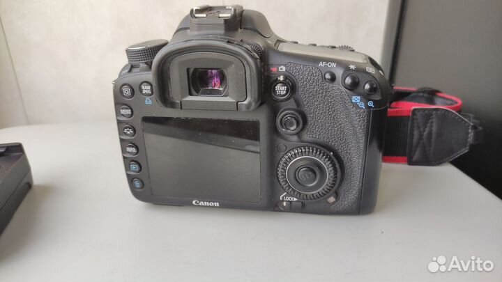 Canon EOS 7D body (пробег 152т.к.)
