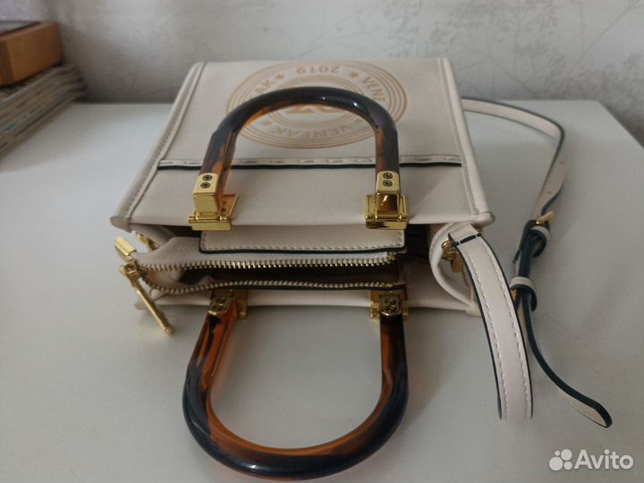 Сумочка женская