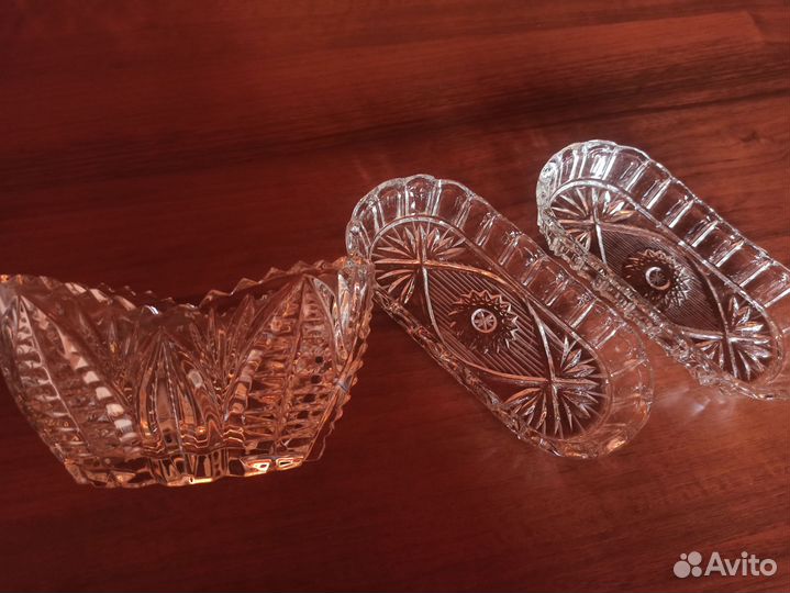 Посуда для сервировки стола