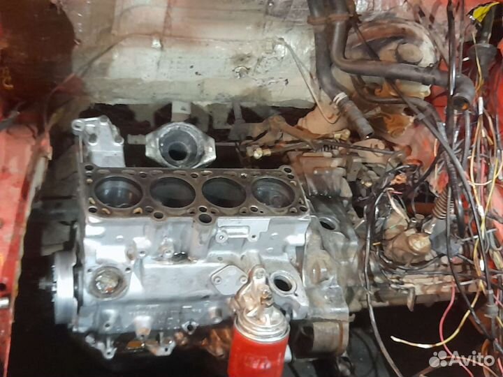 Фольксваген гольф2 1,6 diesel JP кусками