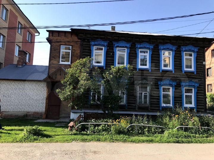 Комната 20 м² в 2-к., 1/2 эт.