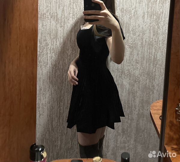 Платье женское