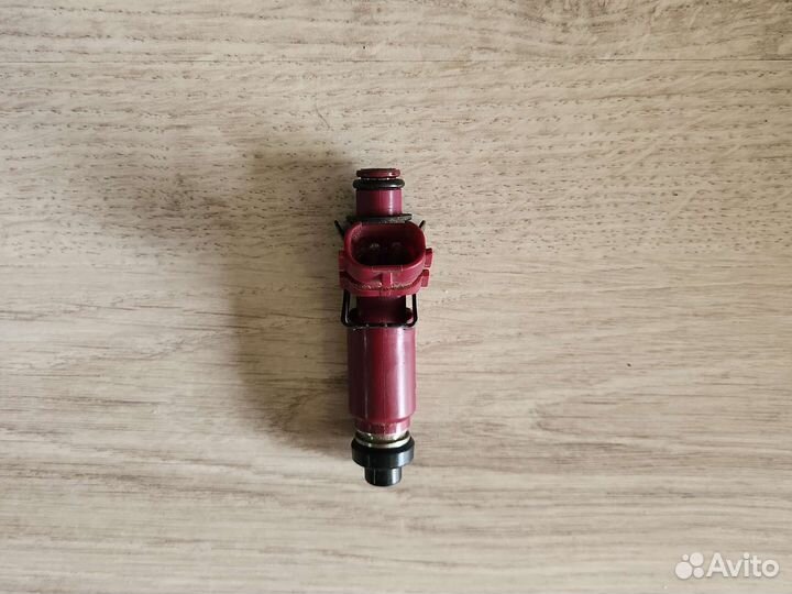 Топливная форсунка Mazda 3 BK 1.6L