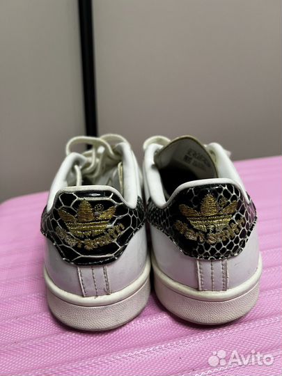 Кроссовки adidas stan smith