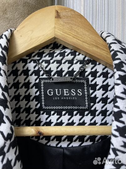 Пиджак Guess