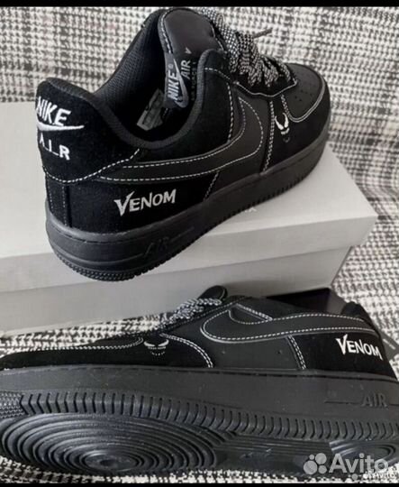 Кроссовки nike venom новые