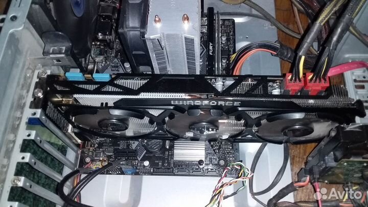 Видеокарта Gigabyte GTX 770 OC