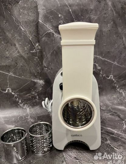 Мясорубка с овощерезкй.Новая/Дставка