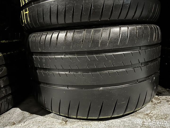 Michelin Pilot Sport Cup 2 305/30 R20