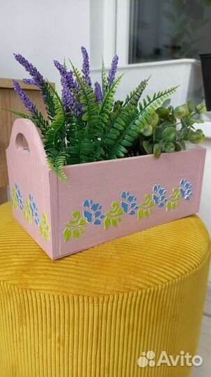 Ящик для цветов, книг или мелочей