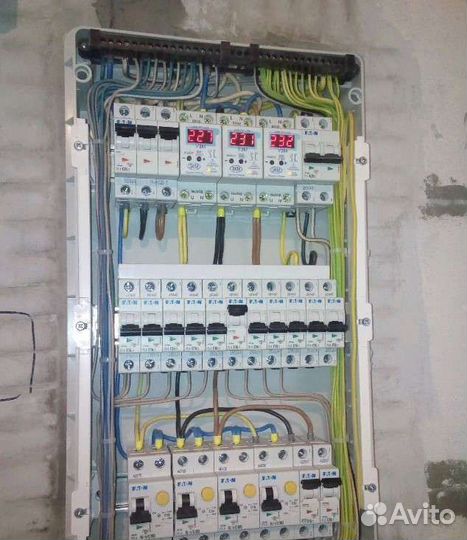 Электрик Частник