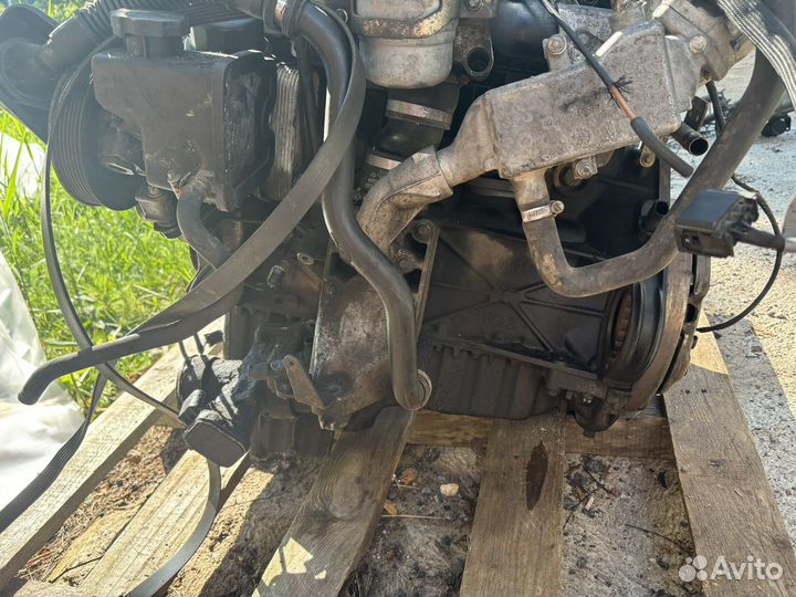 Двигатель на mercedes vito 639