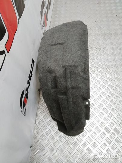 Подкрылок задний Mitsubishi Outlander II (2005—200