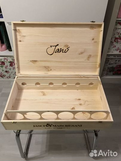 Деревянный ящик для вина