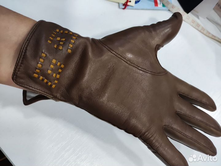 Перчатки женские кожаные Венгрия