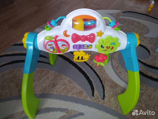 Развивающий столик baby go