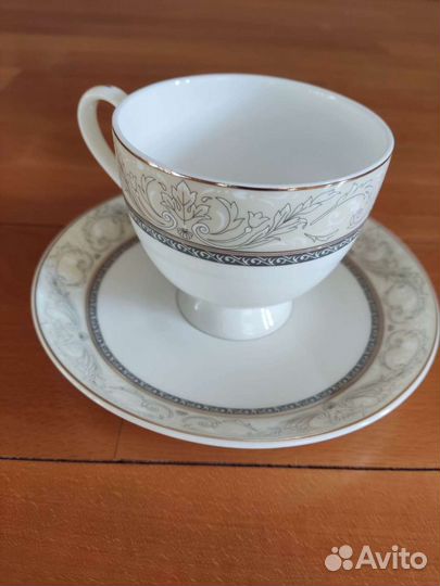 Сервиз чайный 40 предметов. 12 персон. фарфор Анна