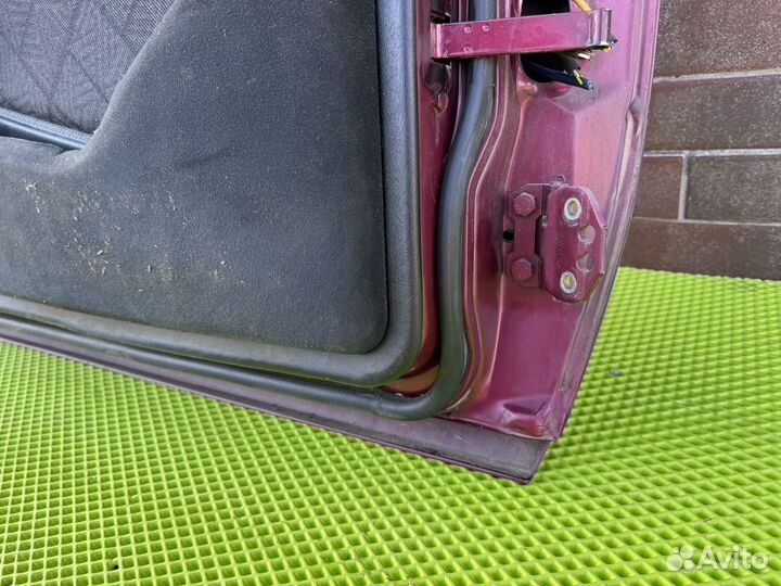 Дверь передняя левая /правая к mercedes E W124