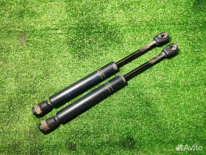 Амортизатор капота Opel Vectra B