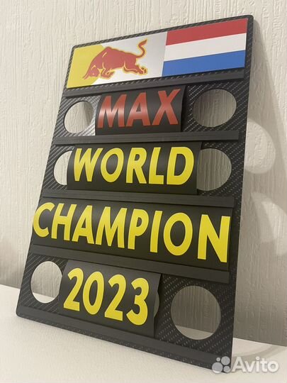 Формула 1. Мини-pit board команды Red Bull Racing