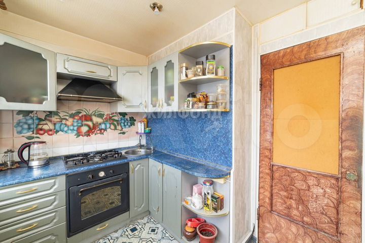 4-к. квартира, 76 м², 7/9 эт.