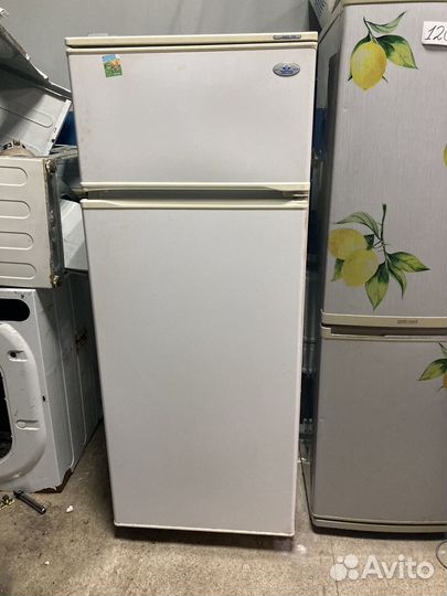 Холодильник атлант бу