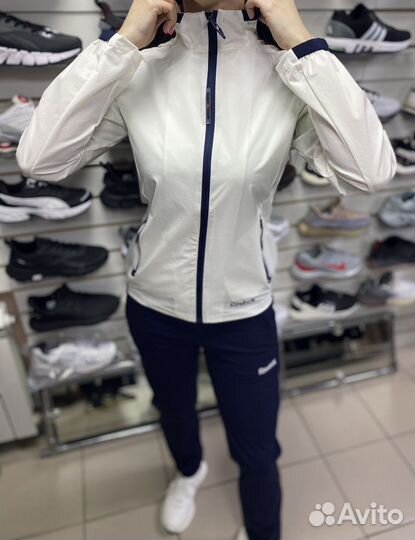Новый Спортивный костюм reebok женский