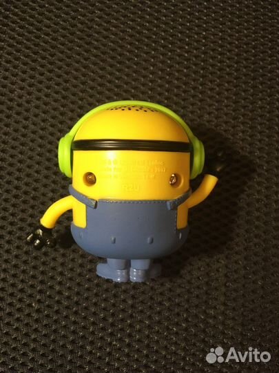 Миньоны из макдональдса