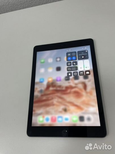 iPad 5 2017 128GB 4G LTE