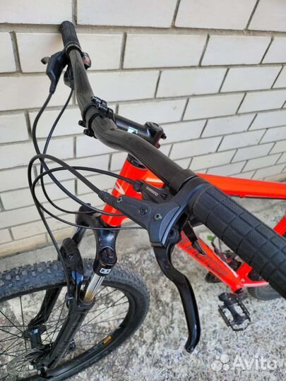 Горный велосипед Cannondale catalyst 2