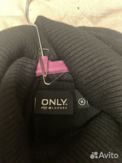 Платье трикотажное водолазка без рукавов