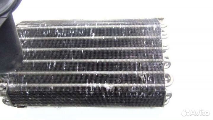 Радиатор кондиционера BMW 7 E38 1996г. 8371459