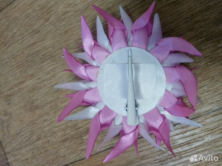 Бант-заколка