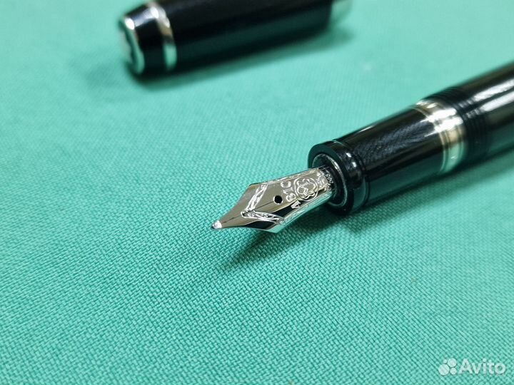 Перьевая ручка Montblanc