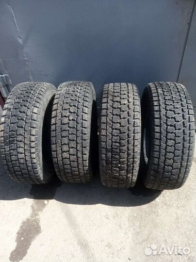 Goodyear UltraGrip 265/65 R17 112Q