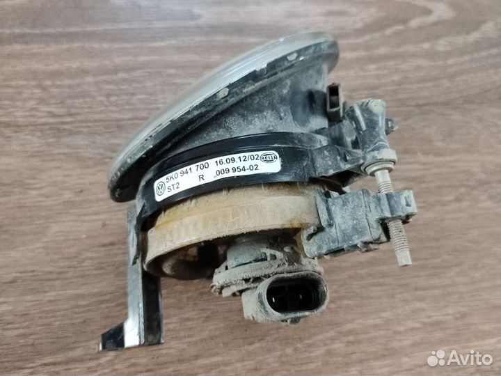 Фара противотуманная volkswagen tiguan I