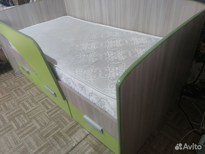 Детская кровать бу