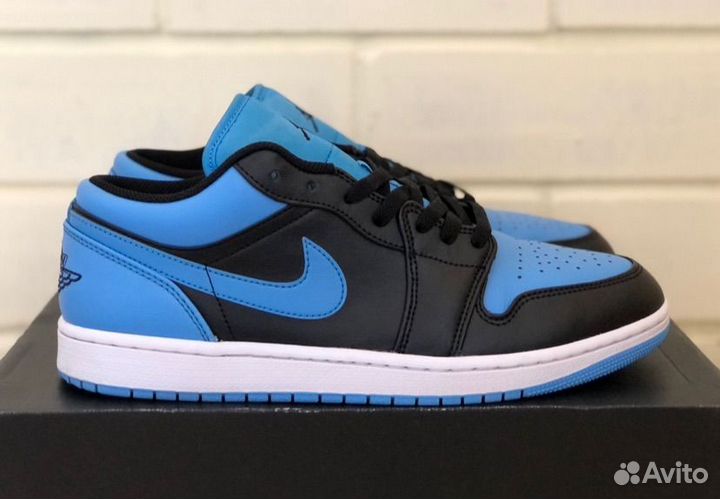 Кроссовки Air Jordan 1 Low UniversityBlue Оригинал