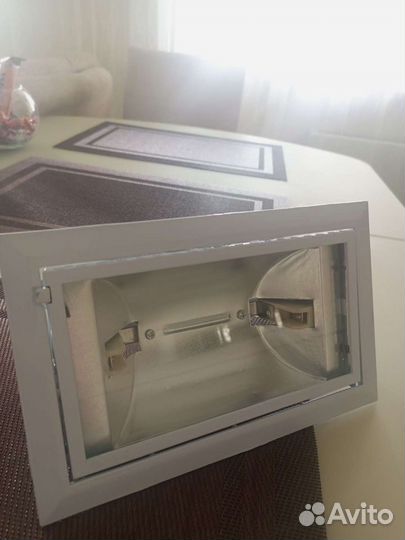 Светильник