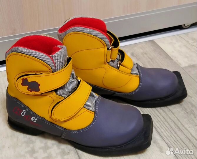 Лыжные ботинки детские 34